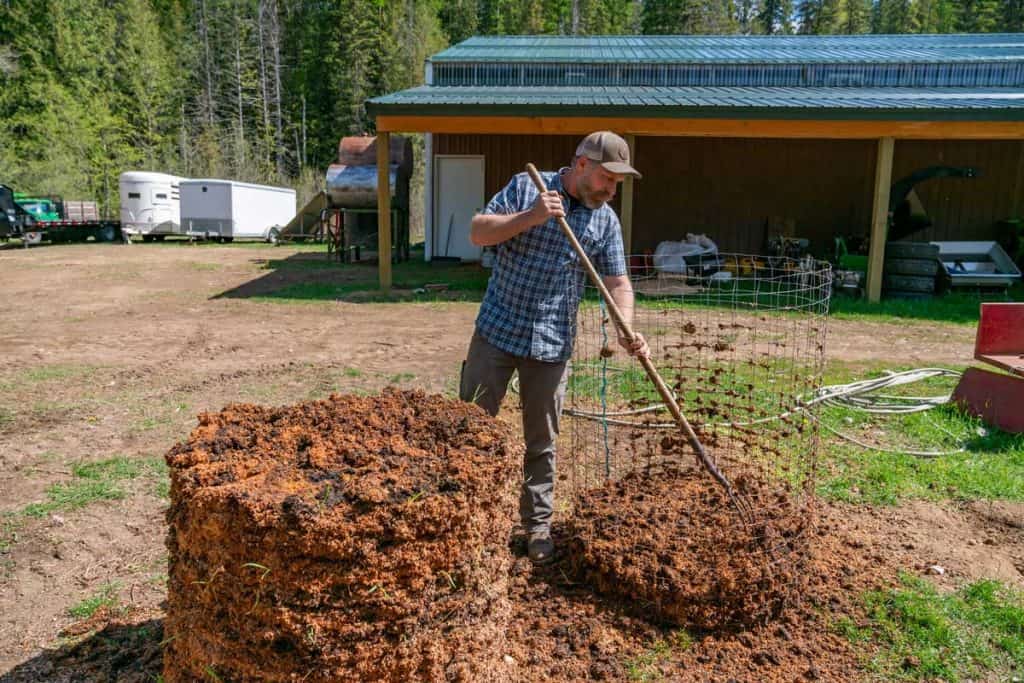 How to Make Compost at Home Step by Step